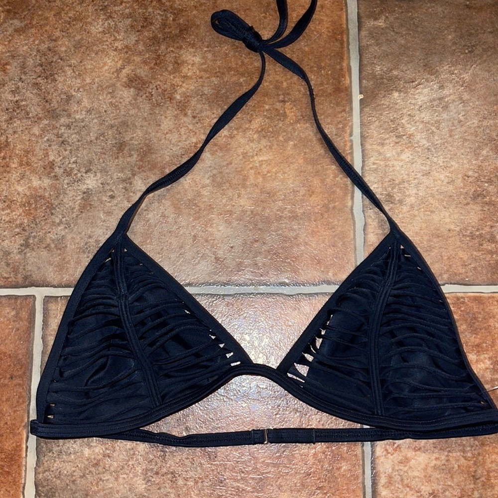 Victoria’s Secret Swimsuit Triangle Bikini Top